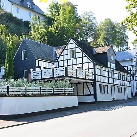 In Oberkirchen Nahe Skilift Schmallenberg